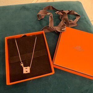 Hermes Cage d'H pendant